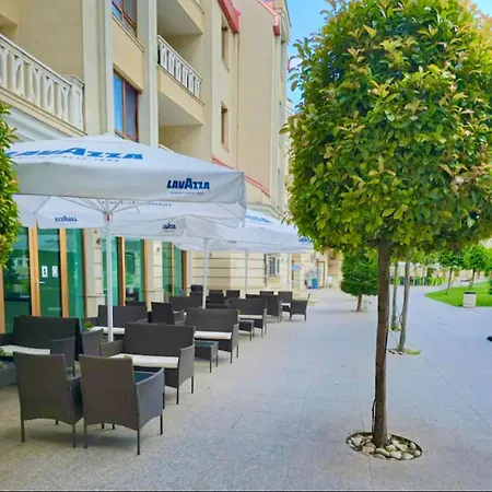 Sunrise Luxury Sauth Bay شقة *