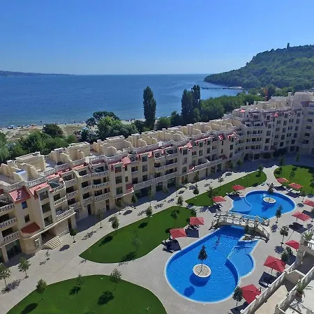 Sunrise Luxury Sauth Bay * Várna
