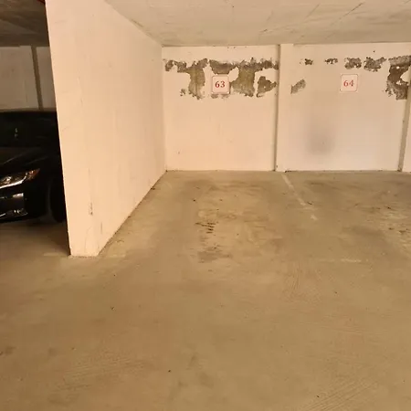 Sunrise Luxury Sauth Bay 公寓 瓦爾納